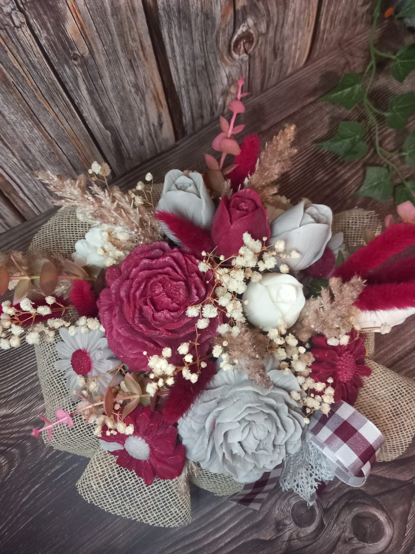 RUSTIC ELEGANCE