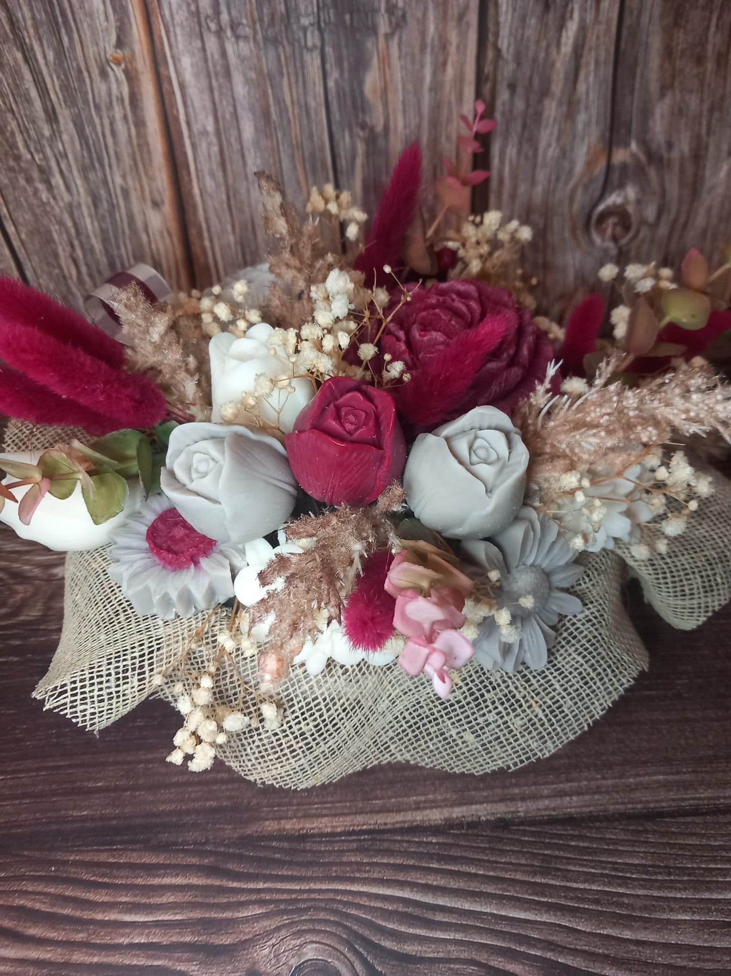 RUSTIC ELEGANCE