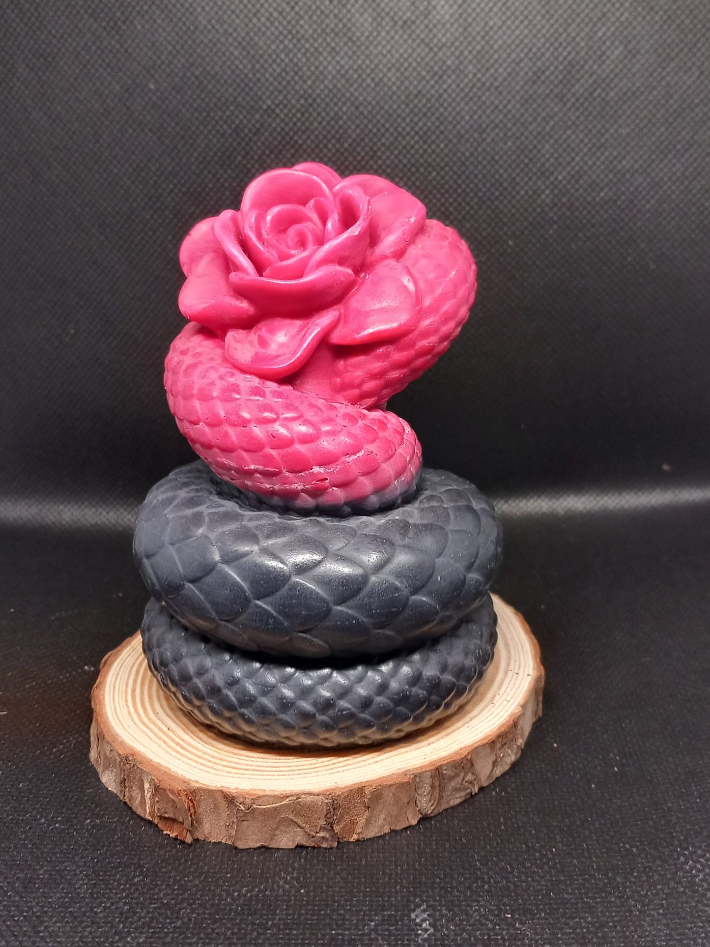 ROSA DI SERPENTE
